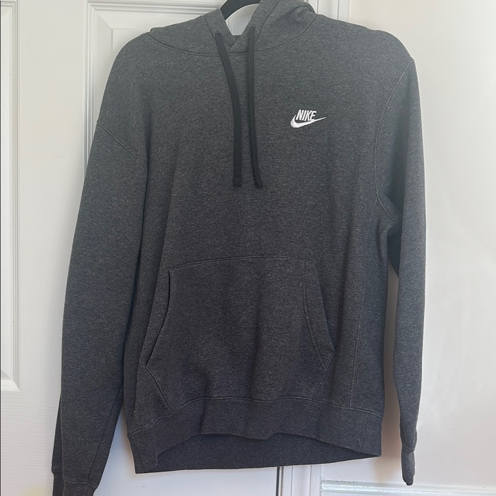 Nike Men's Gray Hoodie